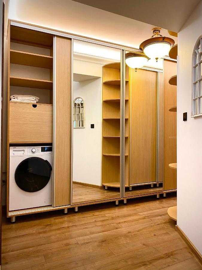 Arc De Triomphe Studios بوخارست المظهر الخارجي الصورة